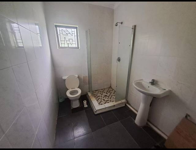3 BEDROOM HOUSE FOR SALE IN CRAIGIEBURN